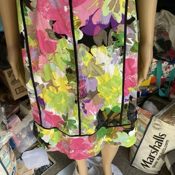 Calvin Klein SZ 8 FLORAL STRUCTURED SLEEVELESS SHEATH DRESS-UNLINED COTTAGECORE - Picture 8 of 11